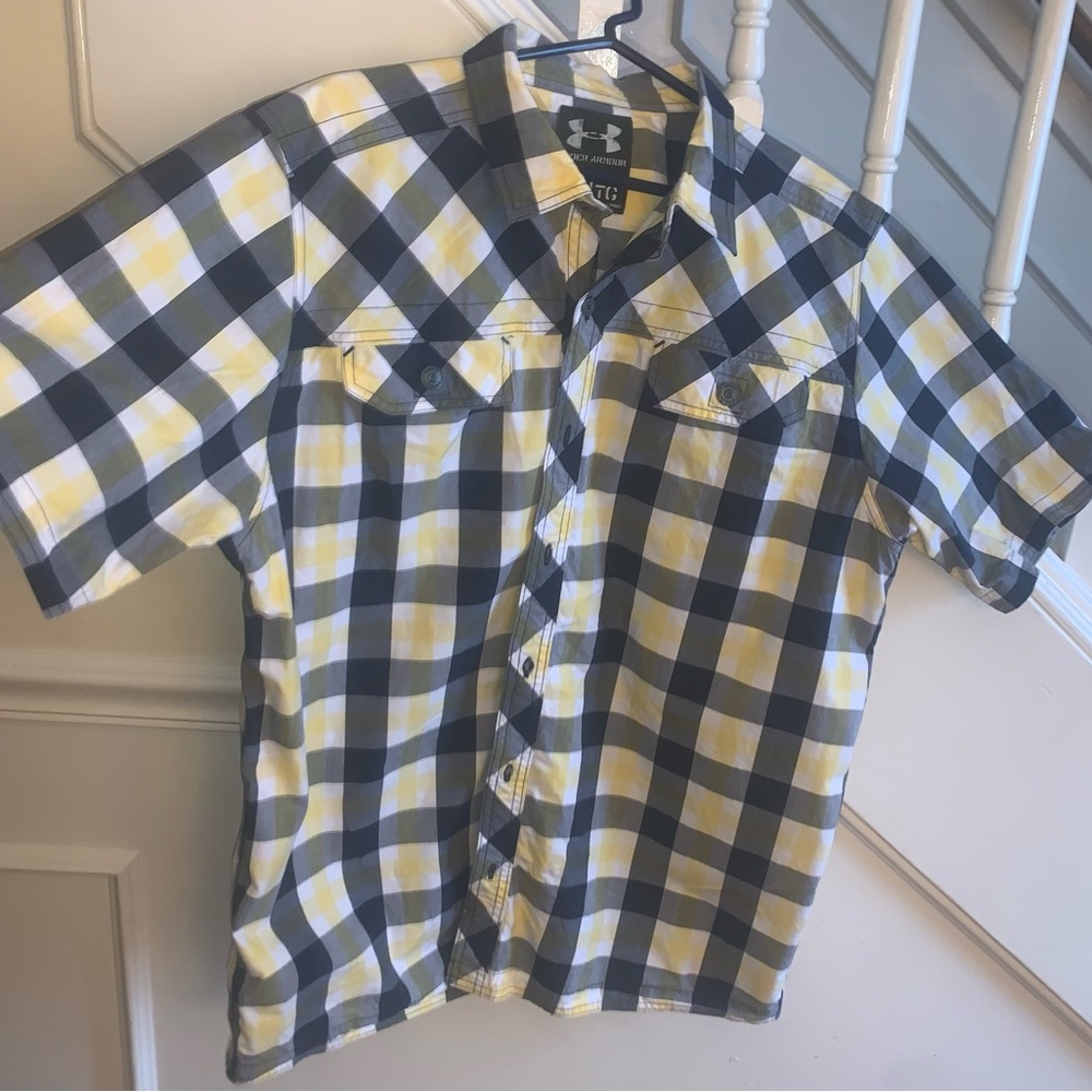 Under Armour Men’s Shirt XL